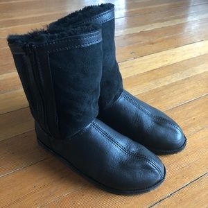 Softstar Phoenix black sheepskin boots - Size 7U